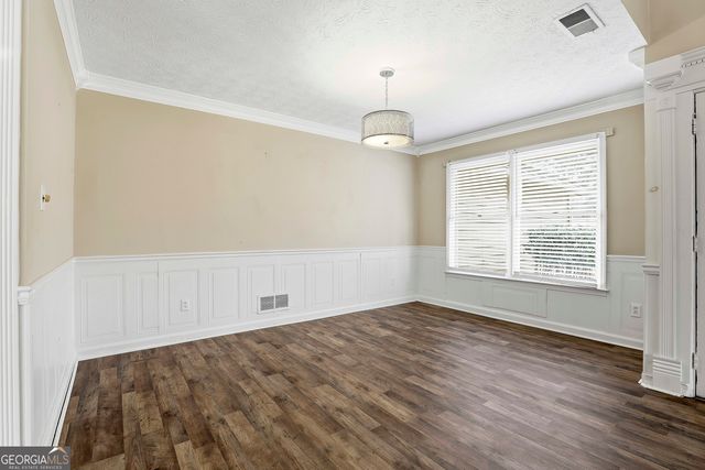 541 Covered Bridge Trail, Fayetteville, GA 30214