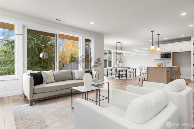 11209 79th Avenue Ct SW, Lakewood, WA 98498