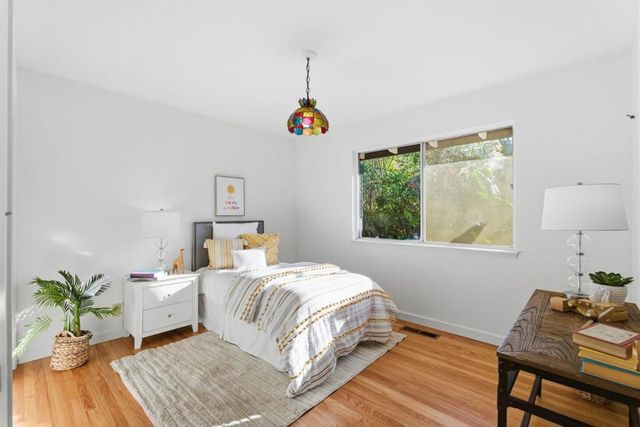 1235 Via Huerta, Los Altos, CA 94024