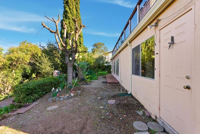 1235 Via Huerta, Los Altos, CA 94024