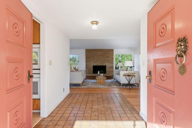 1235 Via Huerta, Los Altos, CA 94024