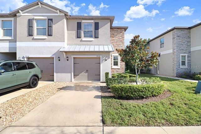 9536 PEMBROOKE PINES DRIVE, Sun City Center, FL 33573