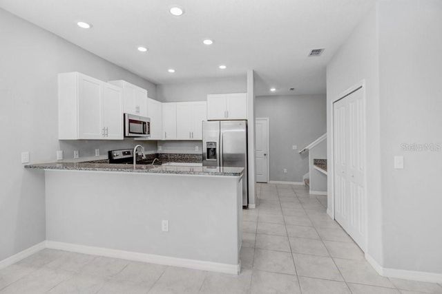 9536 PEMBROOKE PINES DRIVE, Sun City Center, FL 33573