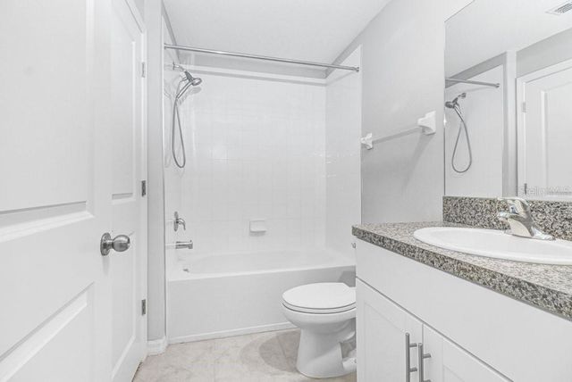 9536 PEMBROOKE PINES DRIVE, Sun City Center, FL 33573
