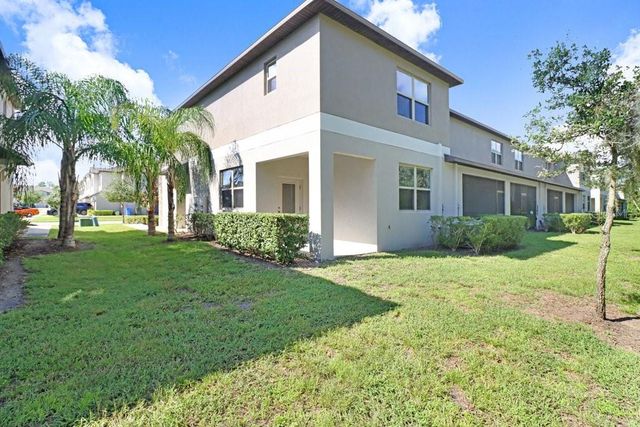 9536 PEMBROOKE PINES DRIVE, Sun City Center, FL 33573