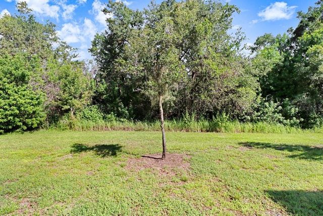 9536 PEMBROOKE PINES DRIVE, Sun City Center, FL 33573