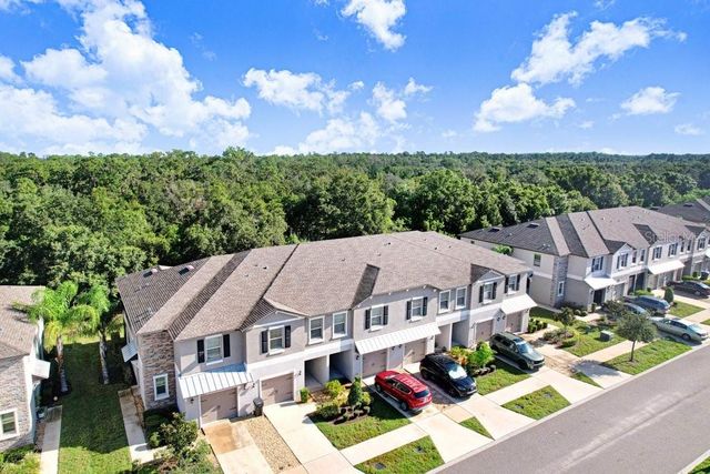 9536 PEMBROOKE PINES DRIVE, Sun City Center, FL 33573