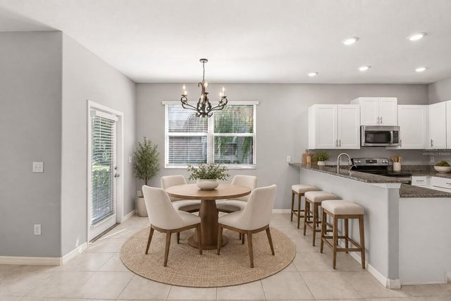 9536 PEMBROOKE PINES DRIVE, Sun City Center, FL 33573