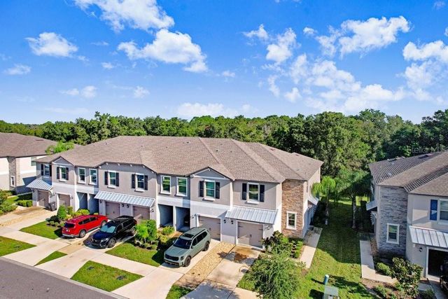 9536 PEMBROOKE PINES DRIVE, Sun City Center, FL 33573