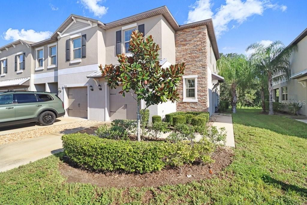 9536 PEMBROOKE PINES DRIVE, Sun City Center, FL 33573