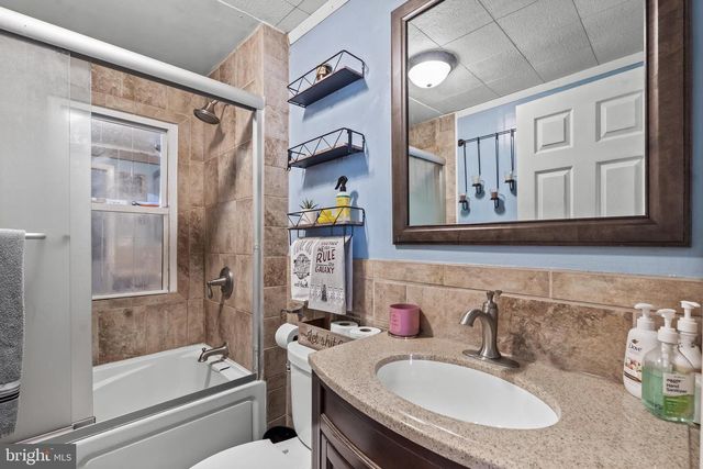 1186 BREWER AVE, Westville, NJ 08093