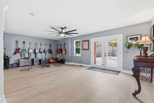 1514 Brookstone Cir, Mount Juliet, TN 37122