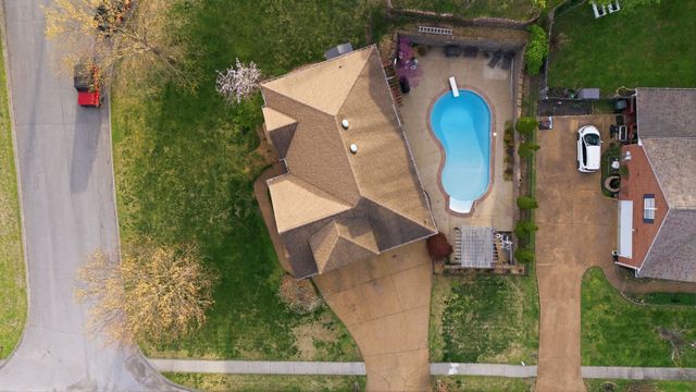 1514 Brookstone Cir, Mount Juliet, TN 37122