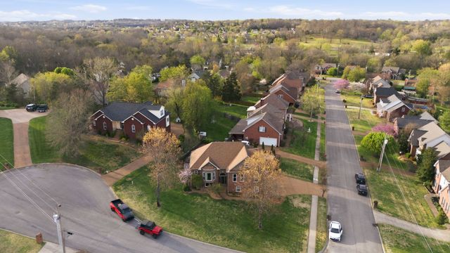 1514 Brookstone Cir, Mount Juliet, TN 37122