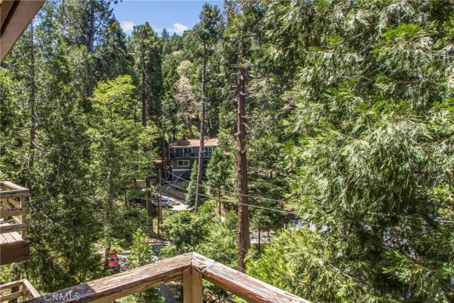 24379 Horst, Crestline, CA 92325
