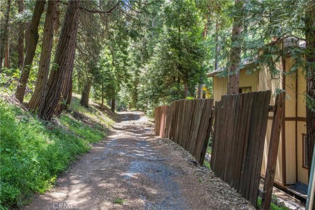 24379 Horst, Crestline, CA 92325