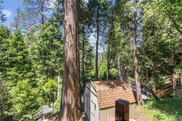 24379 Horst, Crestline, CA 92325