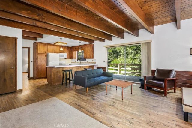 24379 Horst, Crestline, CA 92325