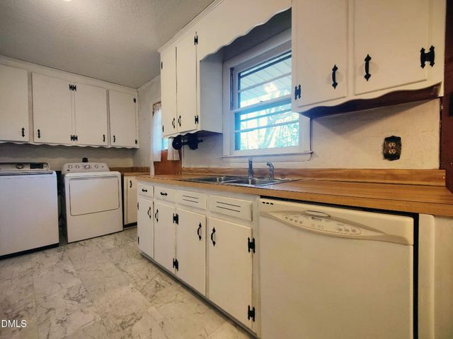 406 Avery Street, Garner, NC 27529