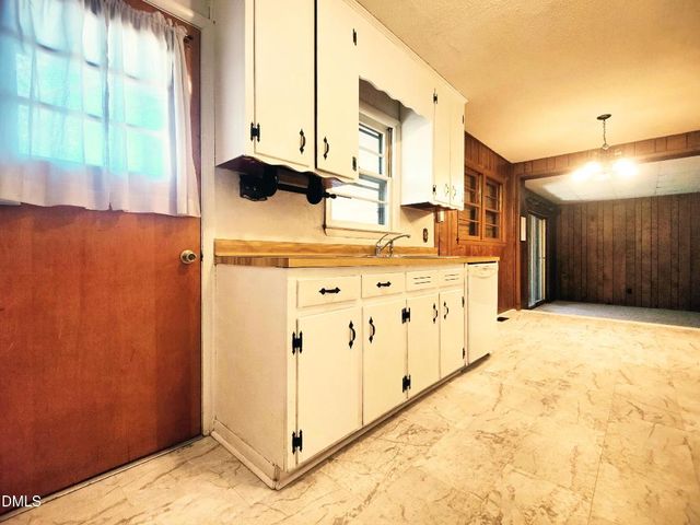 406 Avery Street, Garner, NC 27529