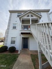 2522 Avent Ferry Road 104, Raleigh, NC 27606