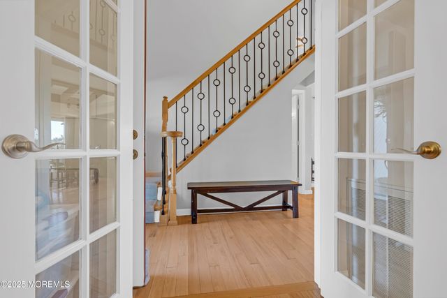 46 Clarkson Drive, Toms River, NJ 08753