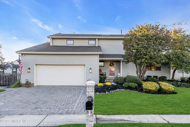 46 Clarkson Drive, Toms River, NJ 08753