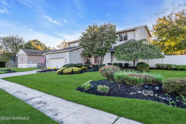 46 Clarkson Drive, Toms River, NJ 08753