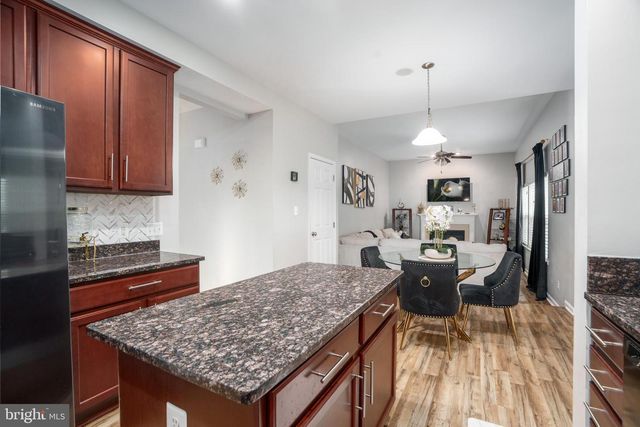 18 CHIP SHOT CT, North East, MD 21901