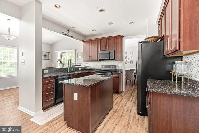 18 CHIP SHOT CT, North East, MD 21901