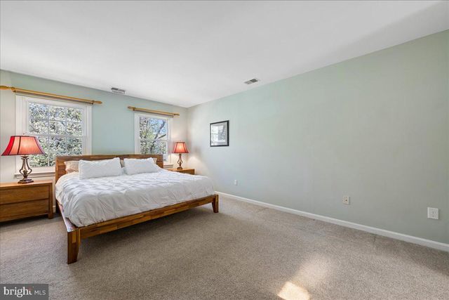 13511 FALLEN OAK CT, Chantilly, VA 20151