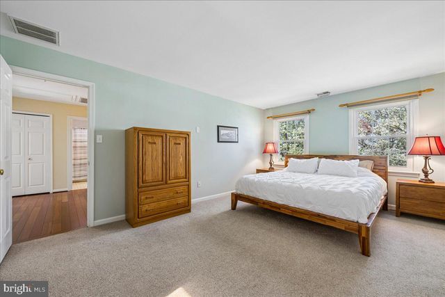 13511 FALLEN OAK CT, Chantilly, VA 20151