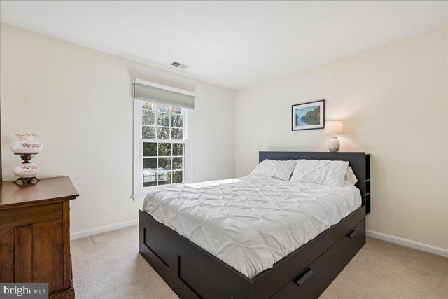 13511 FALLEN OAK CT, Chantilly, VA 20151