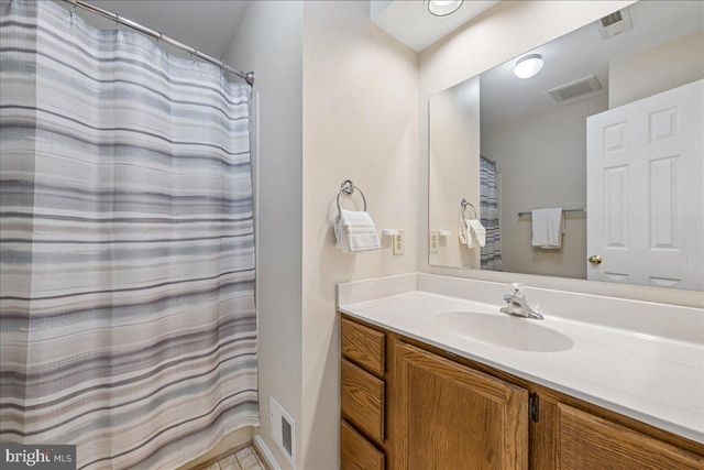 13511 FALLEN OAK CT, Chantilly, VA 20151