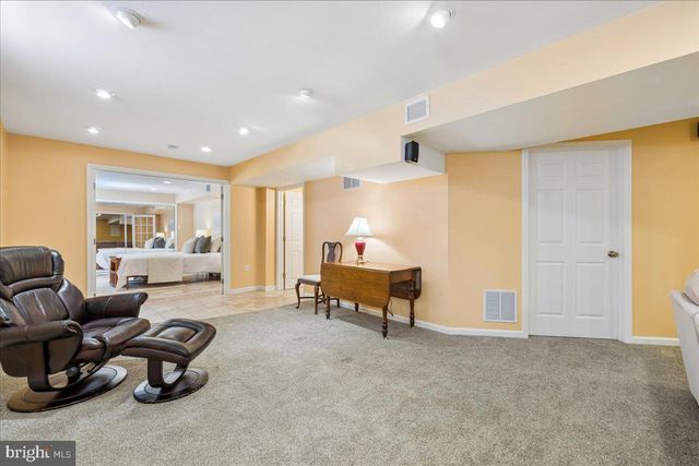 13511 FALLEN OAK CT, Chantilly, VA 20151