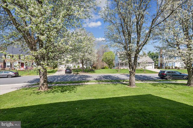 13511 FALLEN OAK CT, Chantilly, VA 20151