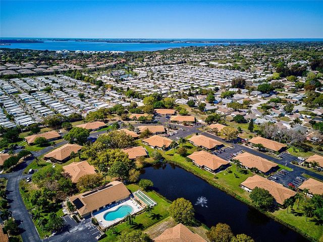 4108 66TH STREET CIRCLE W 4108, Bradenton, FL 34209