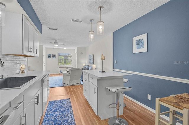 4108 66TH STREET CIRCLE W 4108, Bradenton, FL 34209