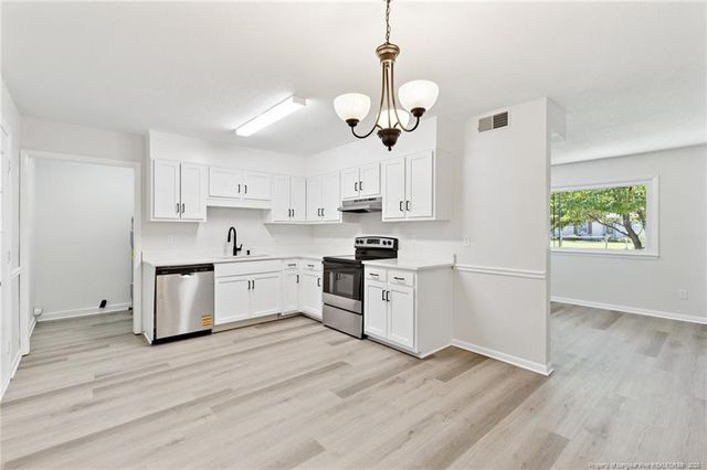 3660 Metric Drive, Hope Mills, NC 28348