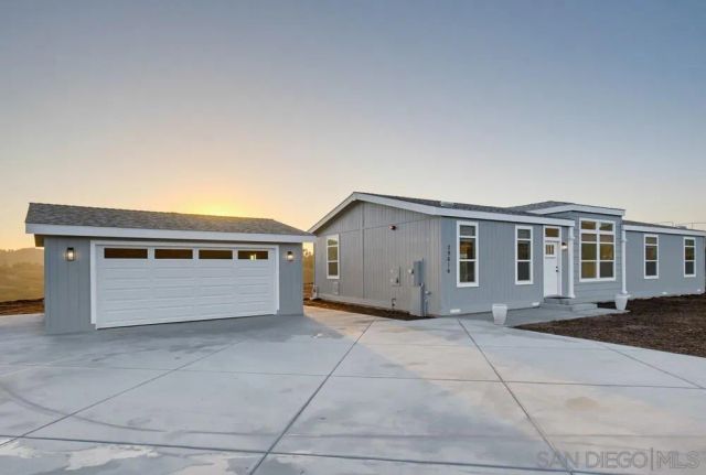 29616 Anthony Rd, Valley Center, CA 92082