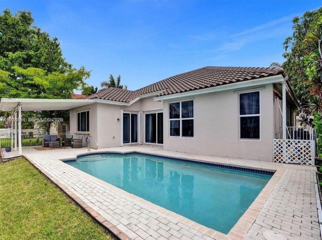 18335 NW 12th St, Pembroke Pines, FL 33029