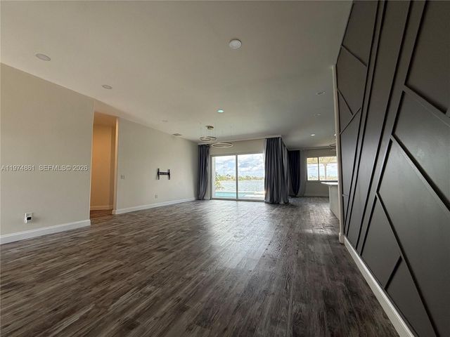 18335 NW 12th St, Pembroke Pines, FL 33029