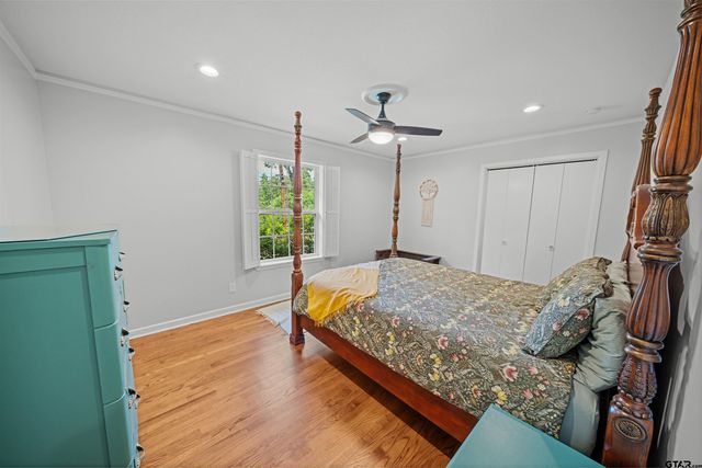 917 Rhodes Dr., Tyler, TX 75701