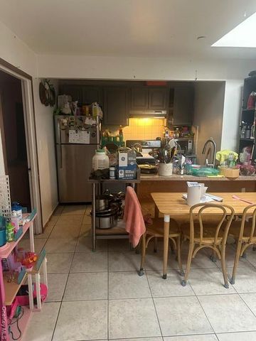 104-29 Roosevelt, Corona, NY 11368