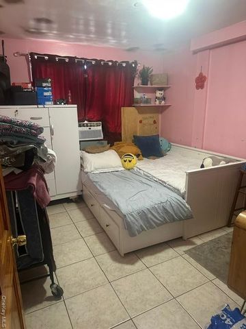 104-29 Roosevelt, Corona, NY 11368