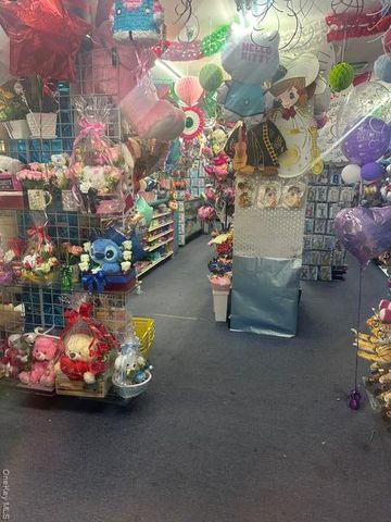 104-29 Roosevelt, Corona, NY 11368