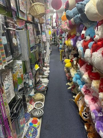 104-29 Roosevelt, Corona, NY 11368