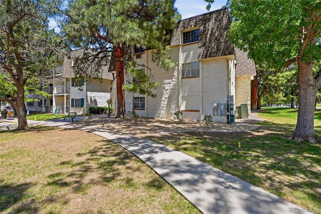 5875 E Iliff Avenue 104, Denver, CO 80222