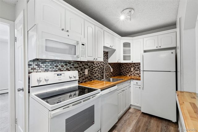 5875 E Iliff Avenue 104, Denver, CO 80222