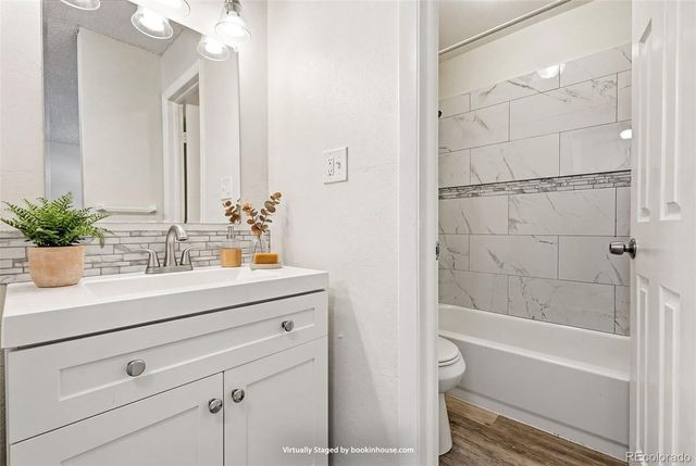 5875 E Iliff Avenue 104, Denver, CO 80222